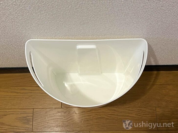 壁際のちょっとしたスペースを有効活用できる