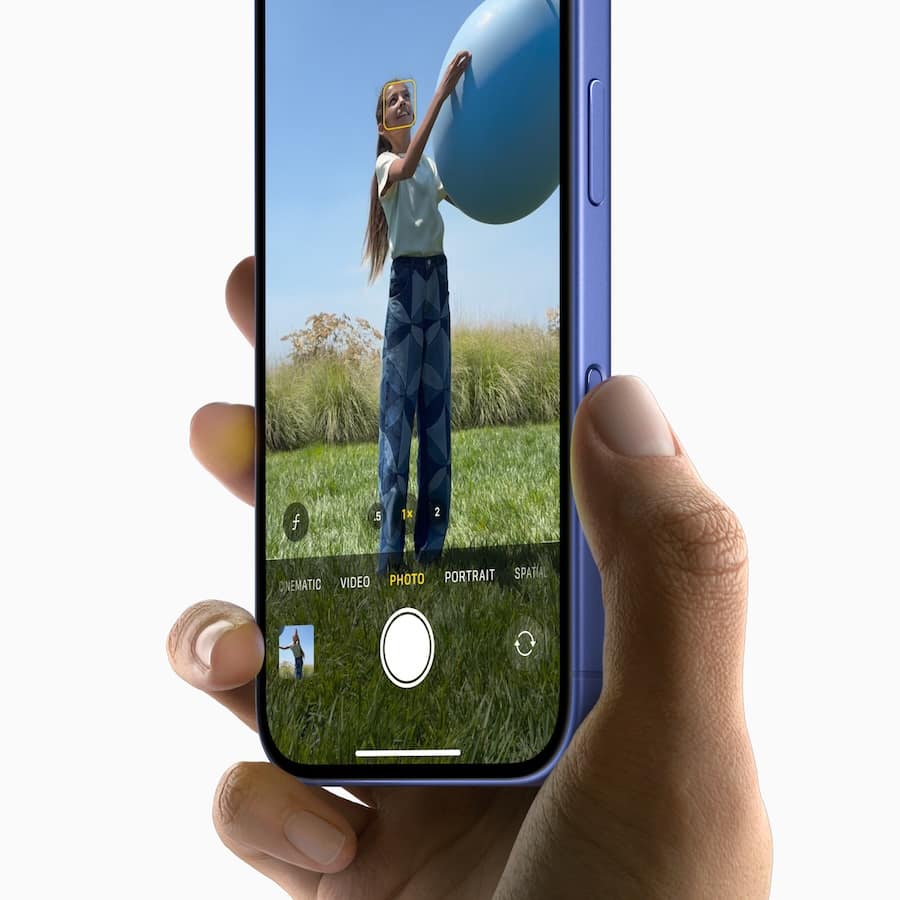 iPhone 16のカメラコントロール